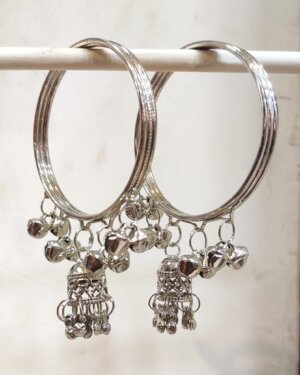 Latkan Metal Bangle for Kids, Nickle/Silver Color, Set of 4 Pieces